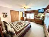 Trader Gap Bedroom 1